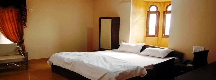 2251/Hotel Pansari Palace - Khuri 08.jpg